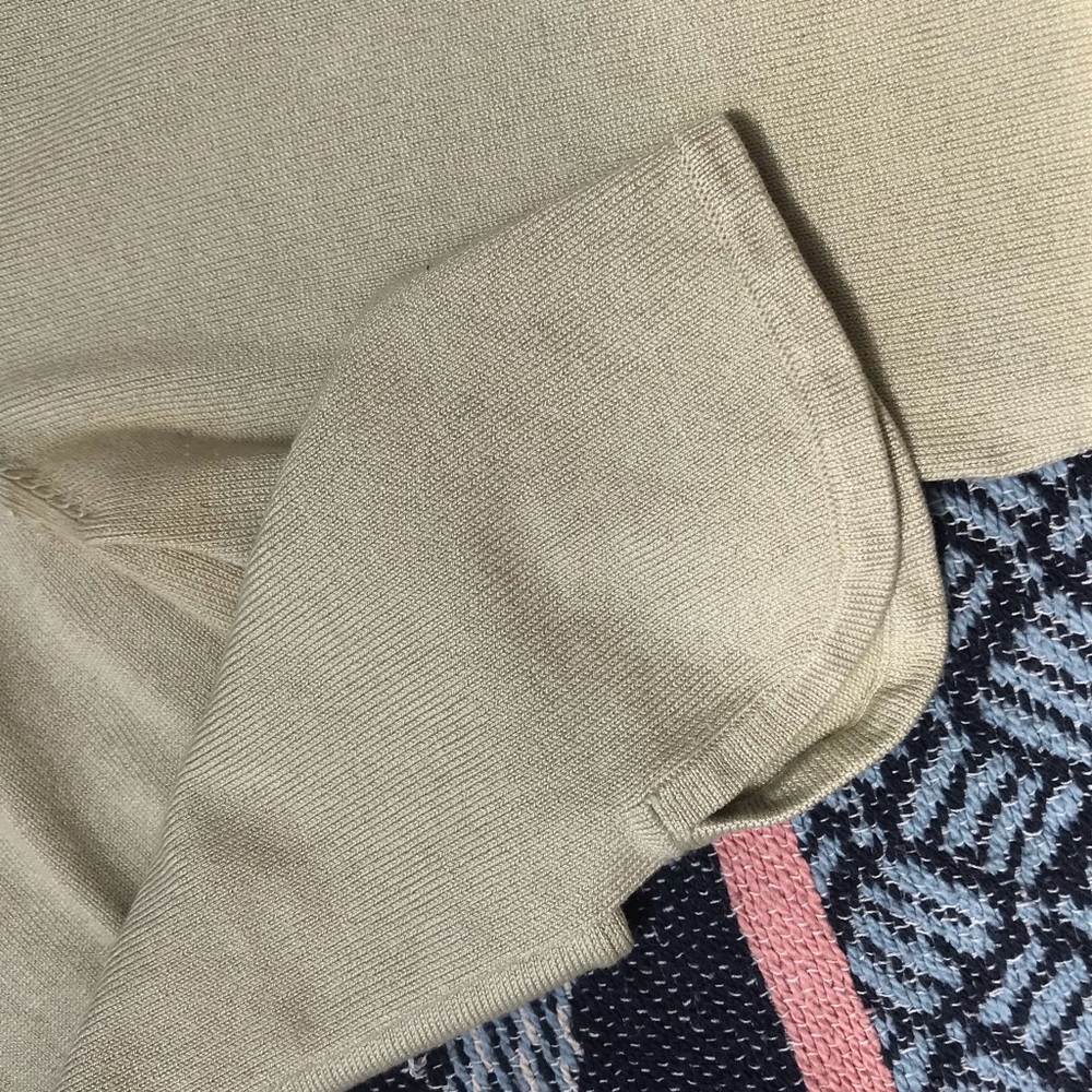 Cropped sweater - Picture 5 of 6